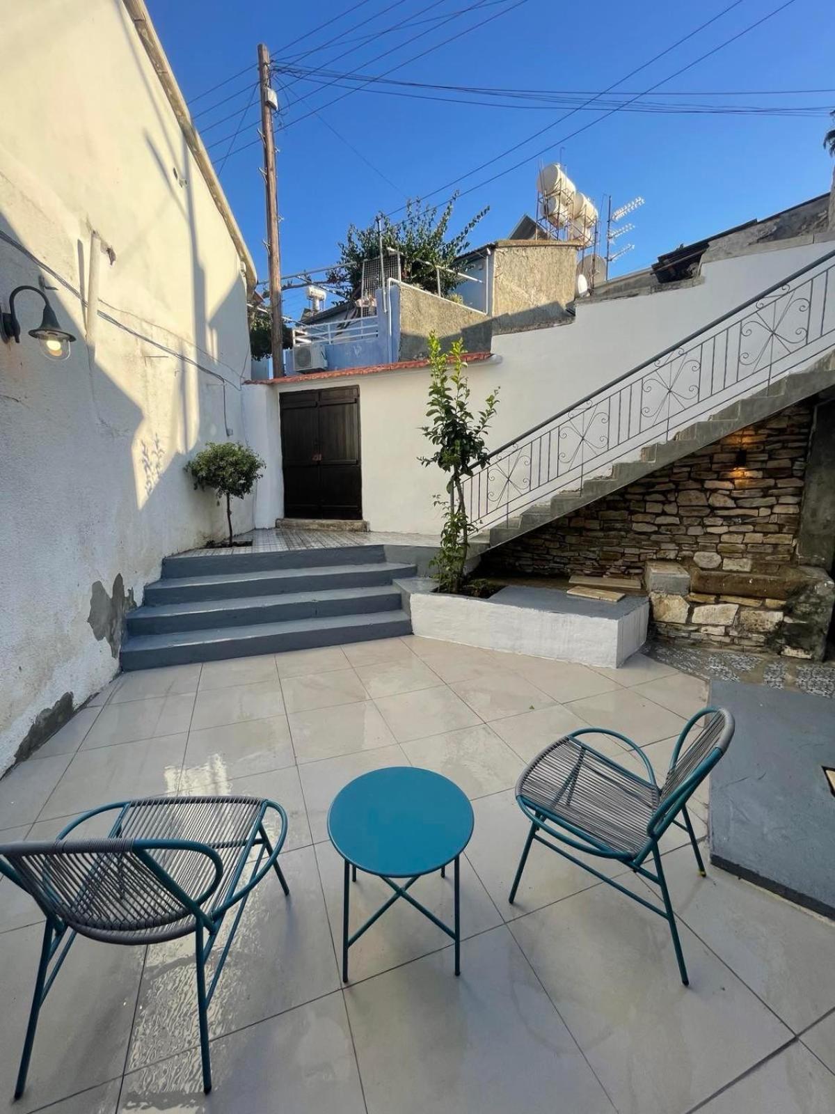 Apartment Calavato *